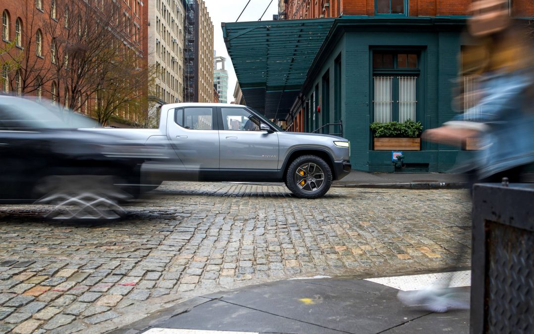 Elektroautobauer Rivian mit 1,3 Milliarden Dollar Investment