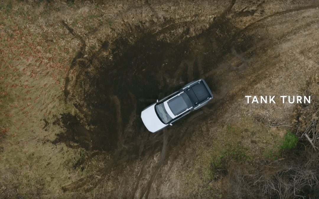 Rivian demonstriert Tank Turn in Video